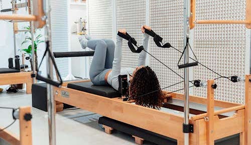 Reformer Pilates 